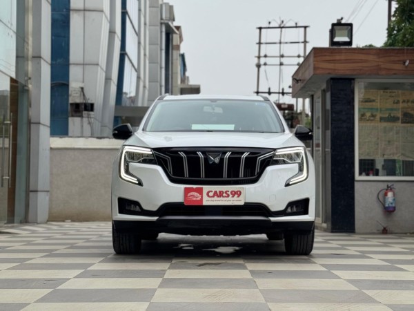 2023 MAHINDRA XUV700 2.0 AX-5 AUTO 5 STR