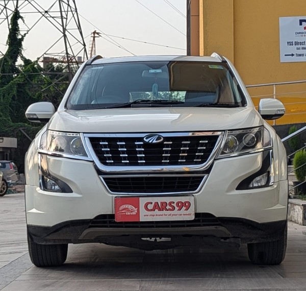 2019 MAHINDRA XUV-5OO 2.2 W9 AT 7 STR FWD
