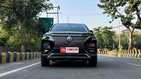 2024 MG HECTOR PLUS 1.5 SHARP CVT SHARP 6STR SUNROOF