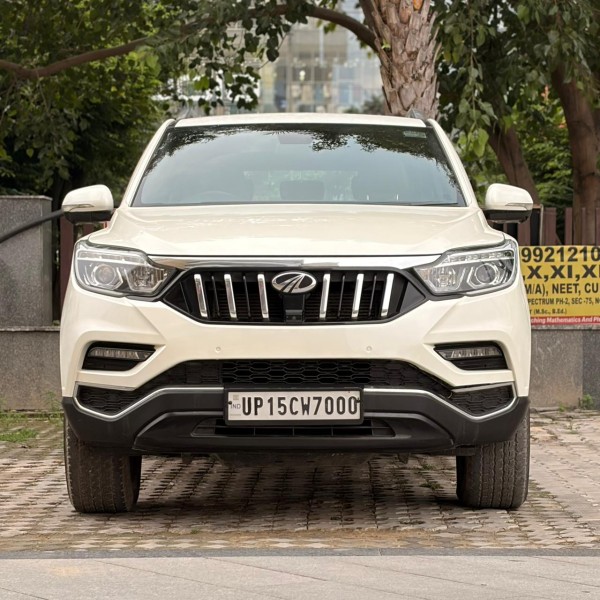 2019 MAHINDRA ALTURAS G-4 4X4 7 S AUTO SUNROOF