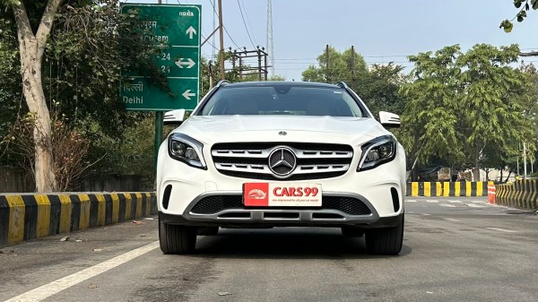 2020 MERCEDES-BENZ GLA GLA 200