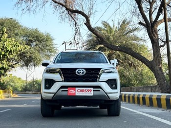 2022 TOYOTA FORTUNER 2.8 4X2 AUTO