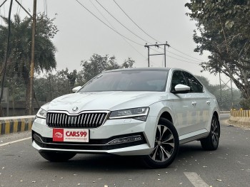 2022 SKODA SUPERB L&K  AUTO 2.0  SUNROOF